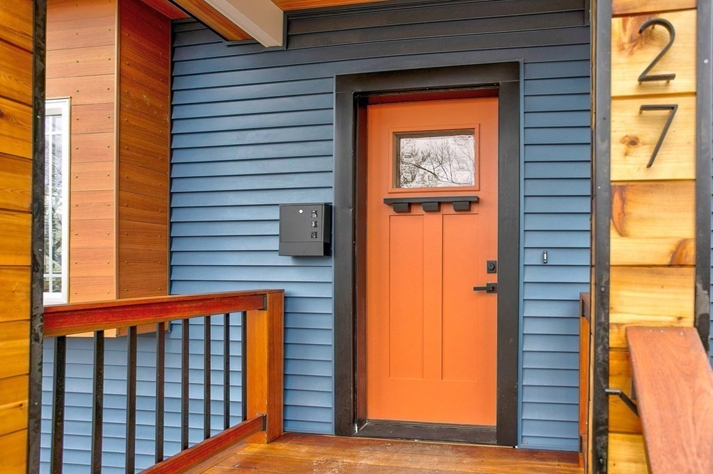 27 Wellesley Road Arlington, MA 02474 - Photo 3 of 42 Gallery Image 3