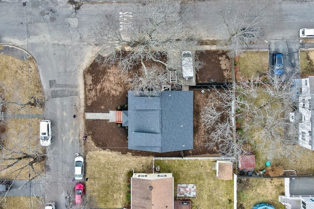 27 Wellesley Road Arlington, MA 02474 - Photo 41 of 42 Gallery Image 41