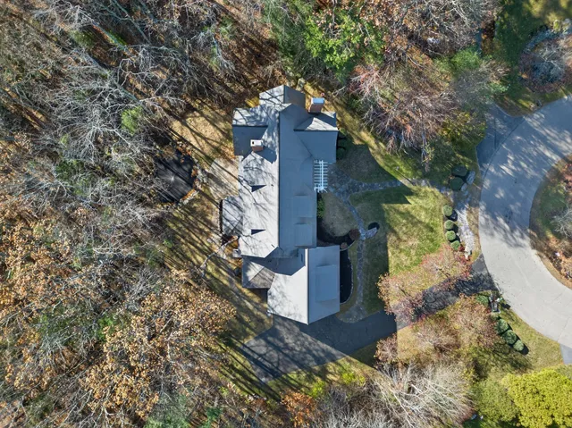 $1,495,000 | 26 Mitchellwood Drive, Falmouth, ME 04105