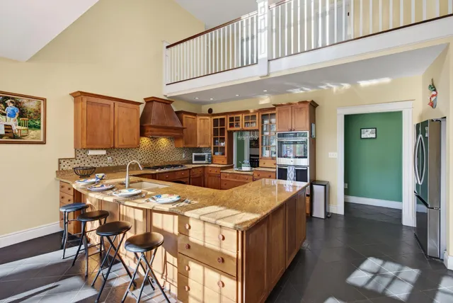 $1,495,000 | 26 Mitchellwood Drive, Falmouth, ME 04105