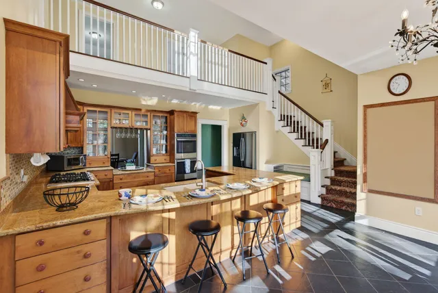 $1,495,000 | 26 Mitchellwood Drive, Falmouth, ME 04105