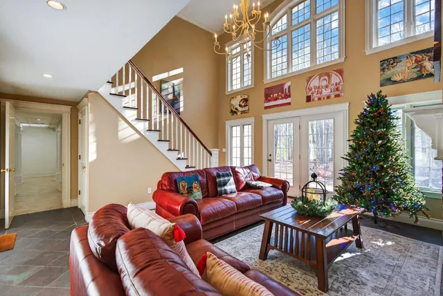 $1,495,000 | 26 Mitchellwood Drive, Falmouth, ME 04105