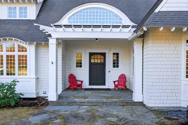 $1,495,000 | 26 Mitchellwood Drive, Falmouth, ME 04105