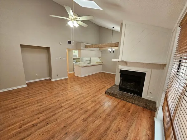 $1,395 | 7522 Holly Hill Drive, Unit 44F, Dallas, TX 75231