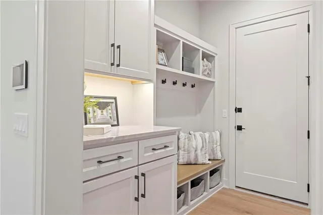 $1,448,872 | 3260 West 133rd Terrace, Leawood, KS 66209