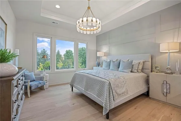 $1,475,872 | 3260 West 133rd Terrace, Leawood, KS 66209