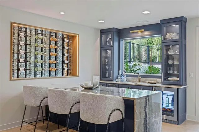 $1,448,872 | 3260 West 133rd Terrace, Leawood, KS 66209