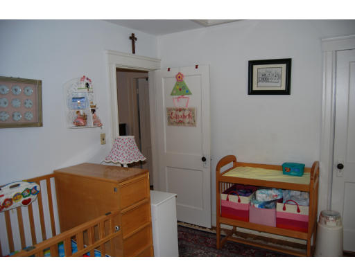31 Clements Road Waltham, MA 02453 - Photo 11 of 13 Gallery Image 11