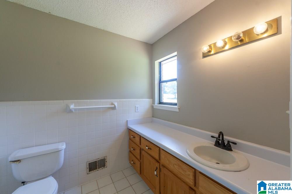 294 Sitton Road Hayden, AL 35079 - Photo 15 of 18