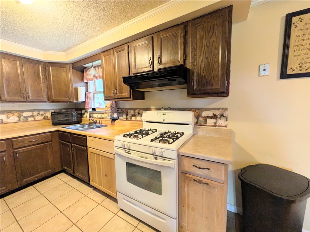 591 Cape Horn Road Gilboa, NY 12167 - Photo 9 of 31