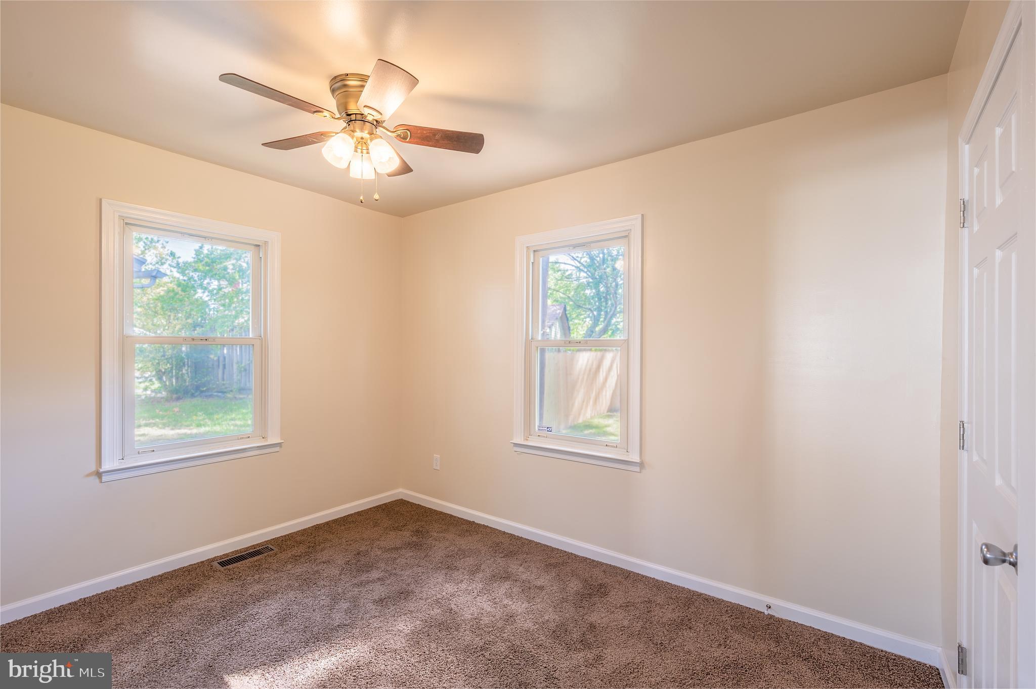 819 E Road Salisbury, MD 21801 - Photo 18 of 38 Bedroom 2