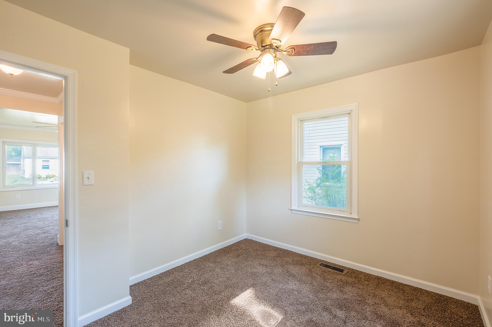 819 E Road Salisbury, MD 21801 - Photo 19 of 38 Bedroom 2