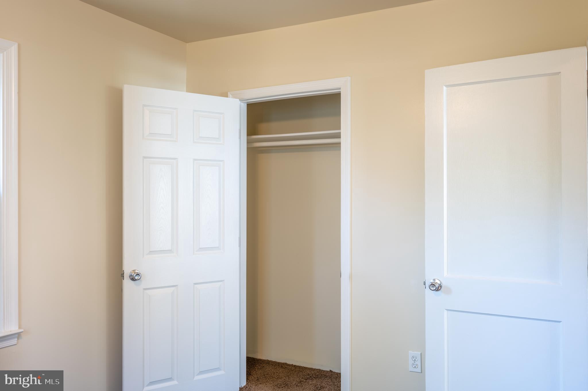 819 E Road Salisbury, MD 21801 - Photo 21 of 38 Bedroom 2 closet