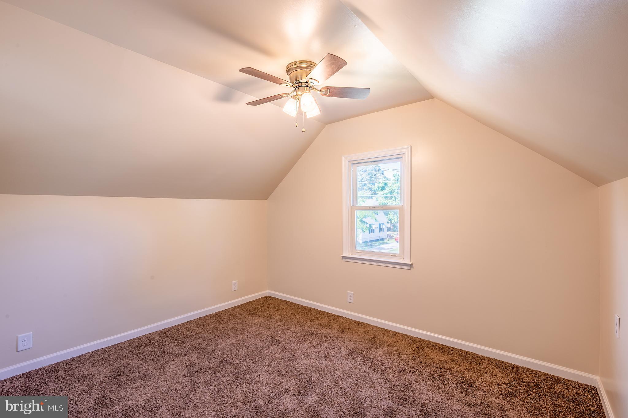 819 E Road Salisbury, MD 21801 - Photo 28 of 38 Bedroom 3
