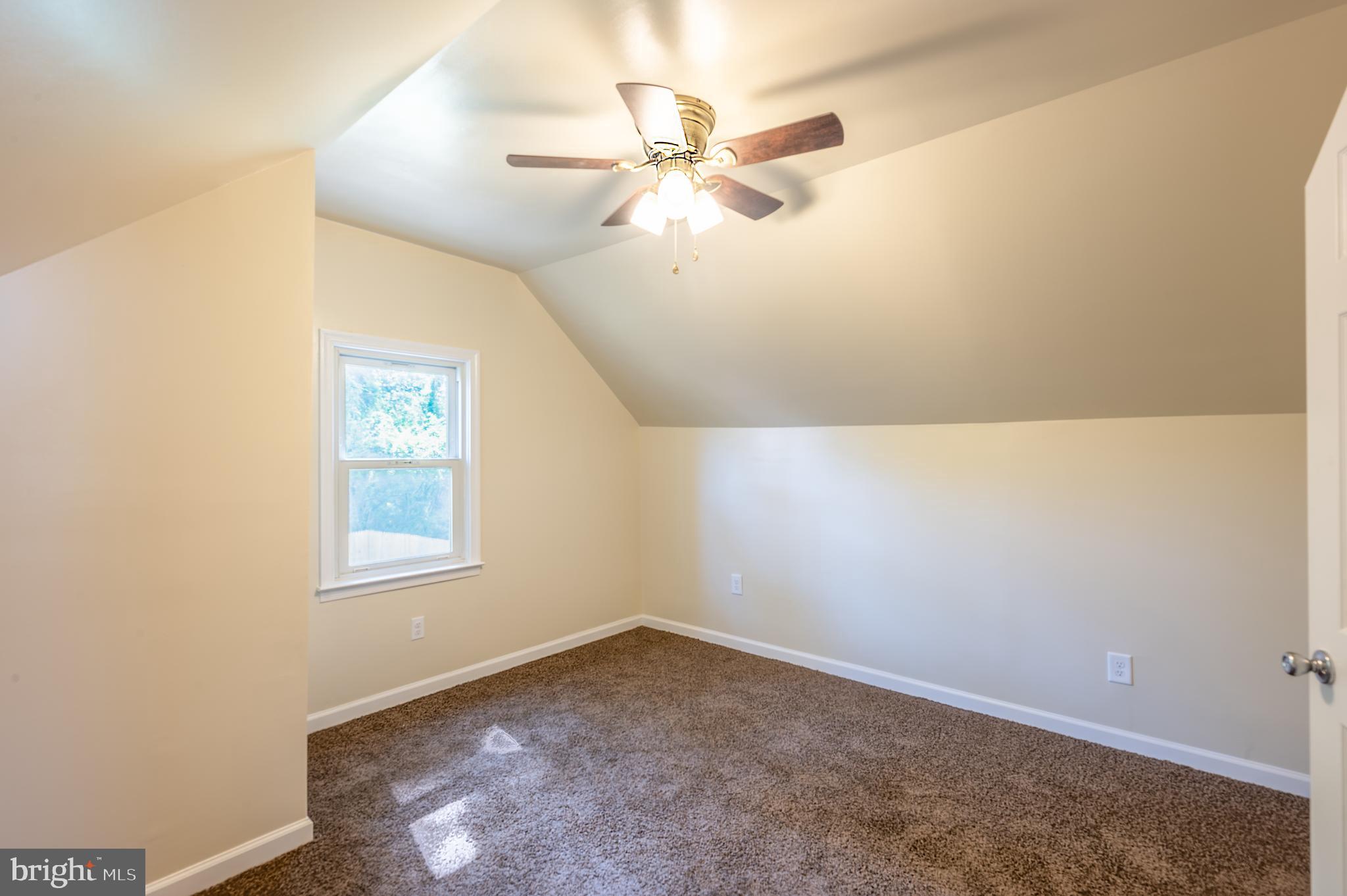 819 E Road Salisbury, MD 21801 - Photo 32 of 38 Bedroom 4