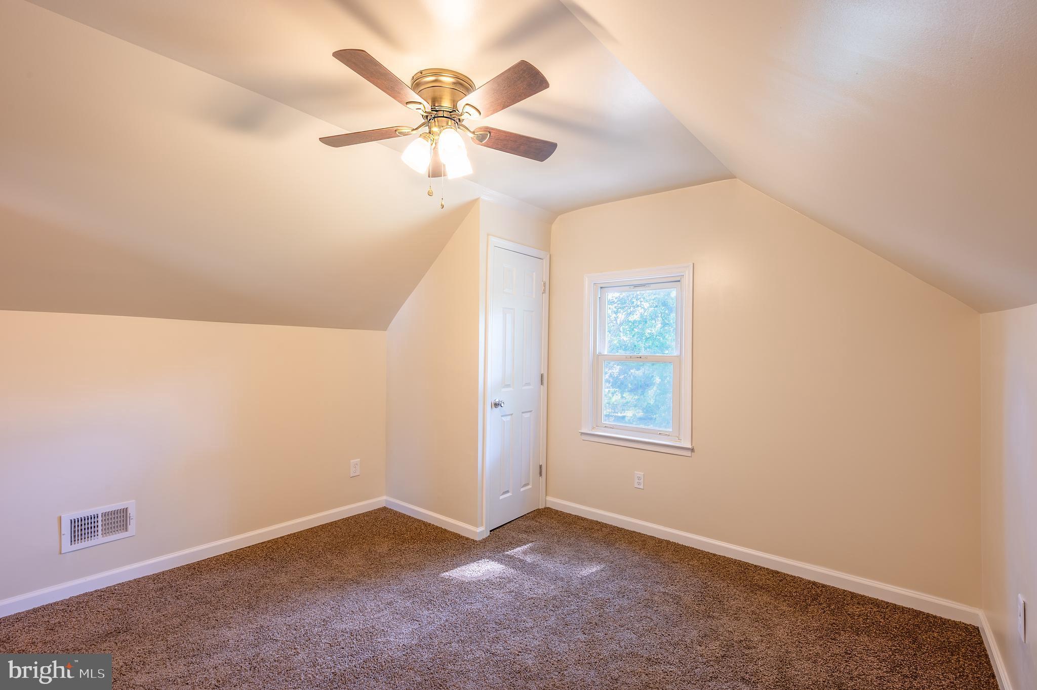 819 E Road Salisbury, MD 21801 - Photo 33 of 38 Bedroom 4