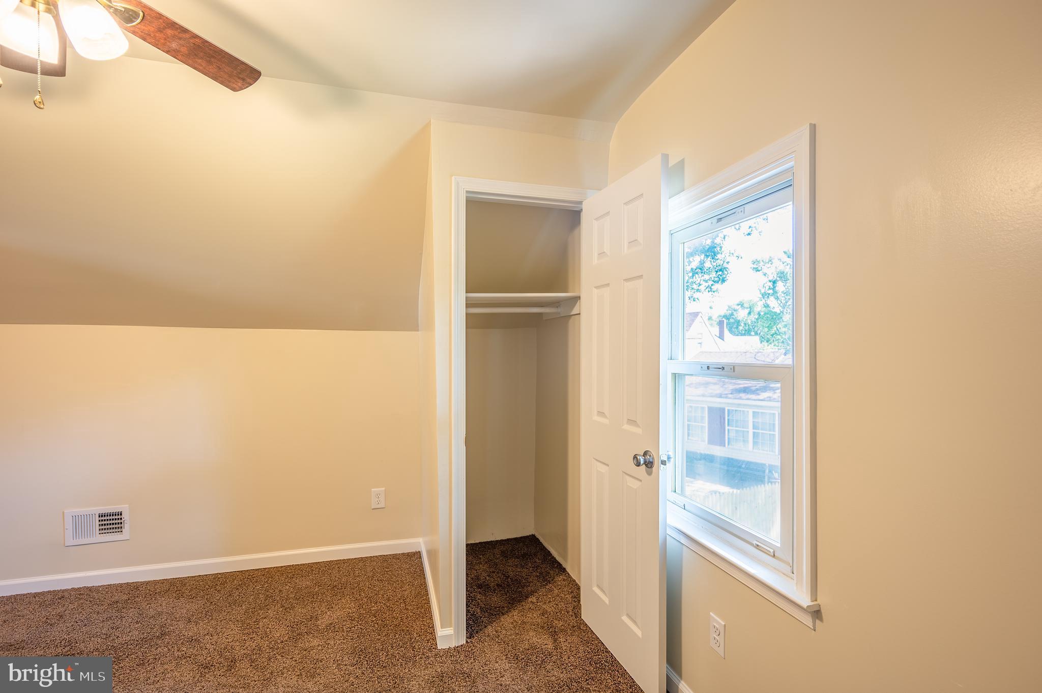 819 E Road Salisbury, MD 21801 - Photo 35 of 38 Bedroom 4 closet