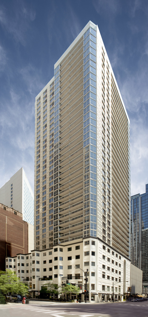1 East Delaware Place, Unit 8B Chicago, IL 60611 - Photo 1 of 1 a front view of a building