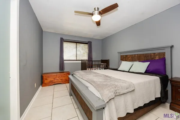 $220,000 | 445 Venzule Drive, Brusly, LA 70719