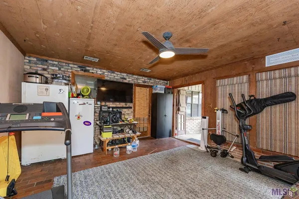 $220,000 | 445 Venzule Drive, Brusly, LA 70719