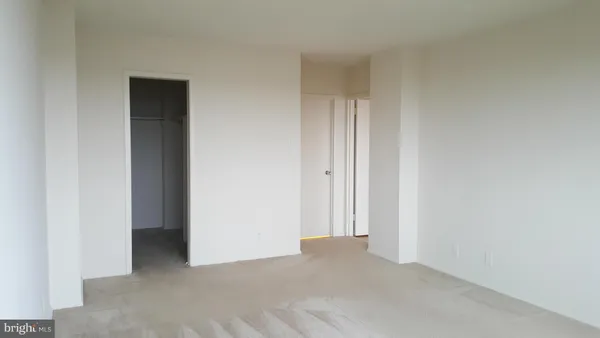 $2,300 | 4515 Willard Avenue, Unit 2008S, Chevy Chase, MD 20815