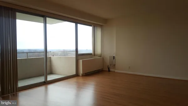 $2,300 | 4515 Willard Avenue, Unit 2008S, Chevy Chase, MD 20815