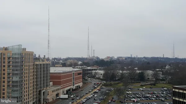 $2,300 | 4515 Willard Avenue, Unit 2008S, Chevy Chase, MD 20815