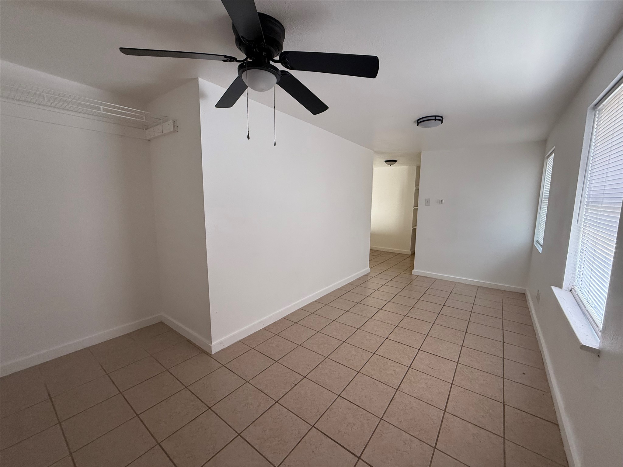938 Zoe Street, Unit 1 Houston, TX 77020 - Photo 4 of 11