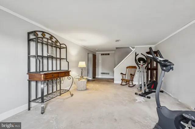 $340,000 | 100 Garden Avenue, Blackwood, NJ 08012