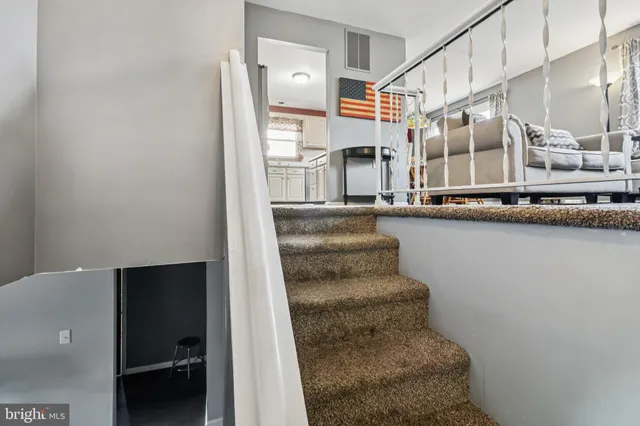 $340,000 | 100 Garden Avenue, Blackwood, NJ 08012