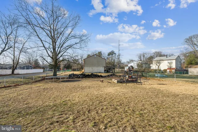 $340,000 | 100 Garden Avenue, Blackwood, NJ 08012