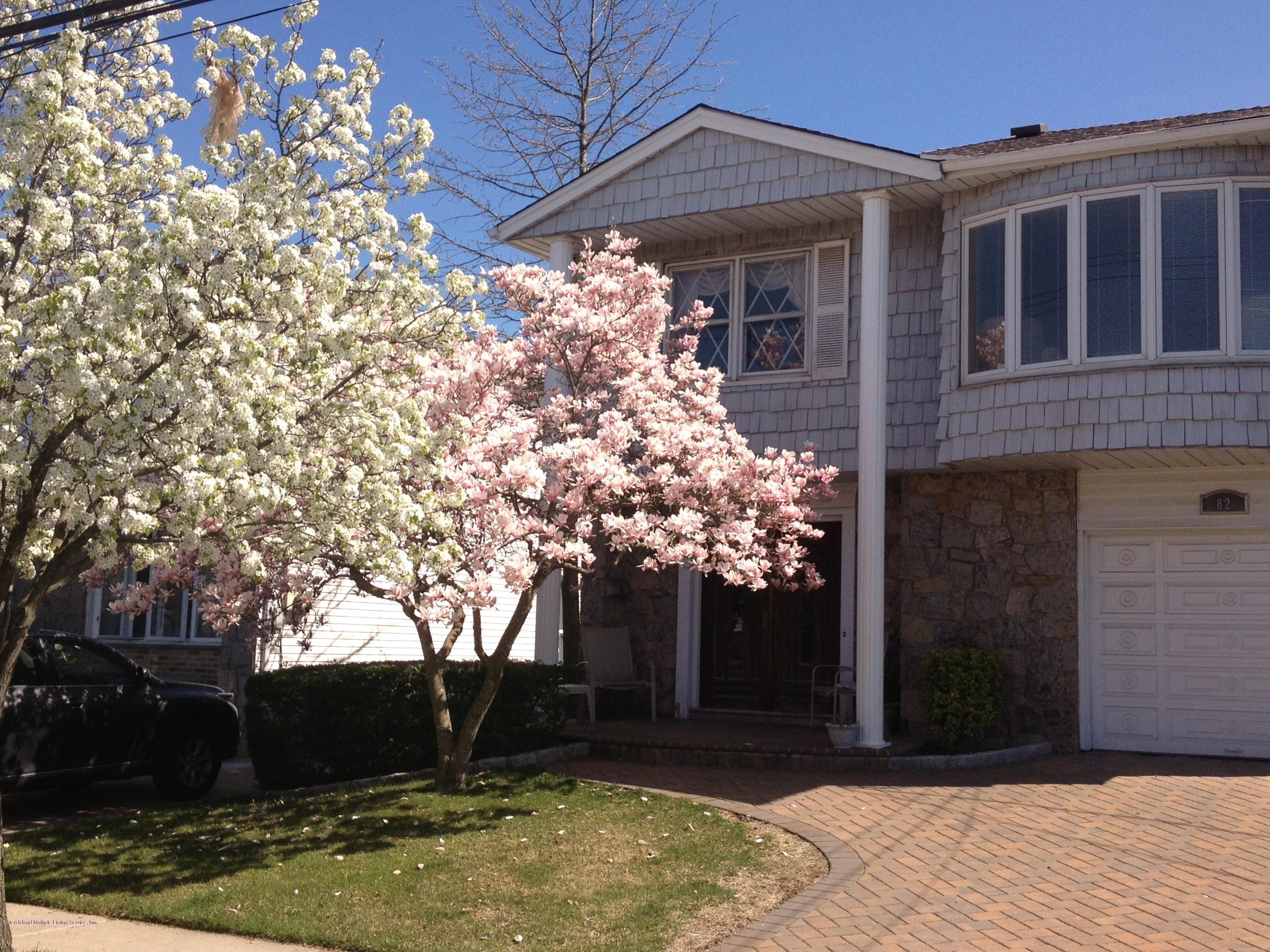 82 Scranton Avenue Staten Island, NY 10312 - Photo 1 of 14 Front(1)