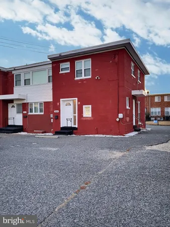 $2,000 | 3004 St Clair Drive, Temple Hills, MD 20748