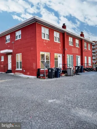 $2,000 | 3004 St Clair Drive, Temple Hills, MD 20748