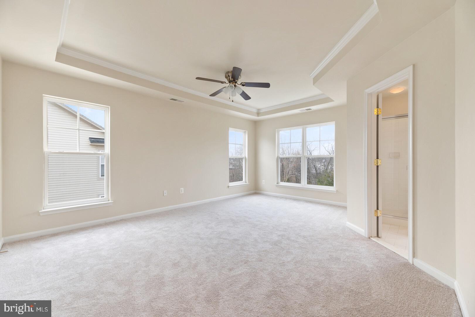 9057 Ribbon Falls Loop Bristow, VA 20136 - Photo 34 of 39 Gallery Image 34