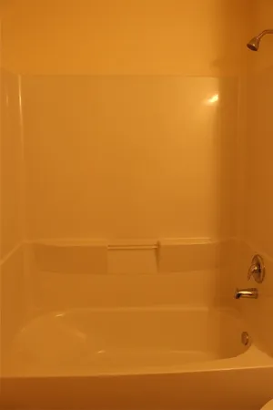 $1,820 | 10535 Mills Road, Unit 9C, Houston, TX 77070