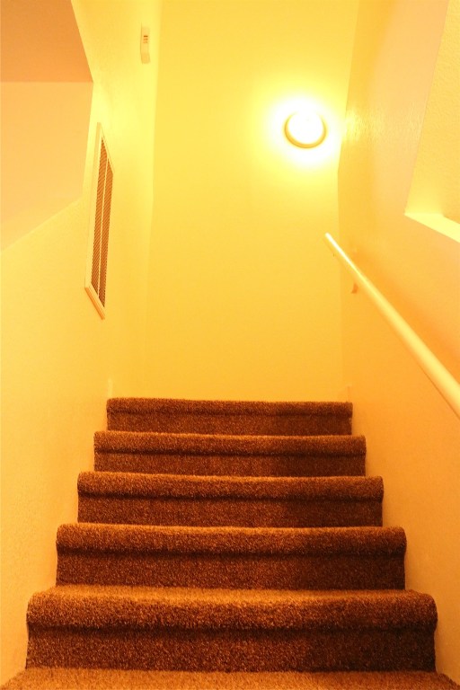 10535 Mills Road, Unit 9C Houston, TX 77070 - Photo 33 of 48