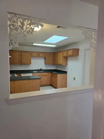 $1,900 | 1148 Lake Bluff Drive, Little Elm, TX 75068