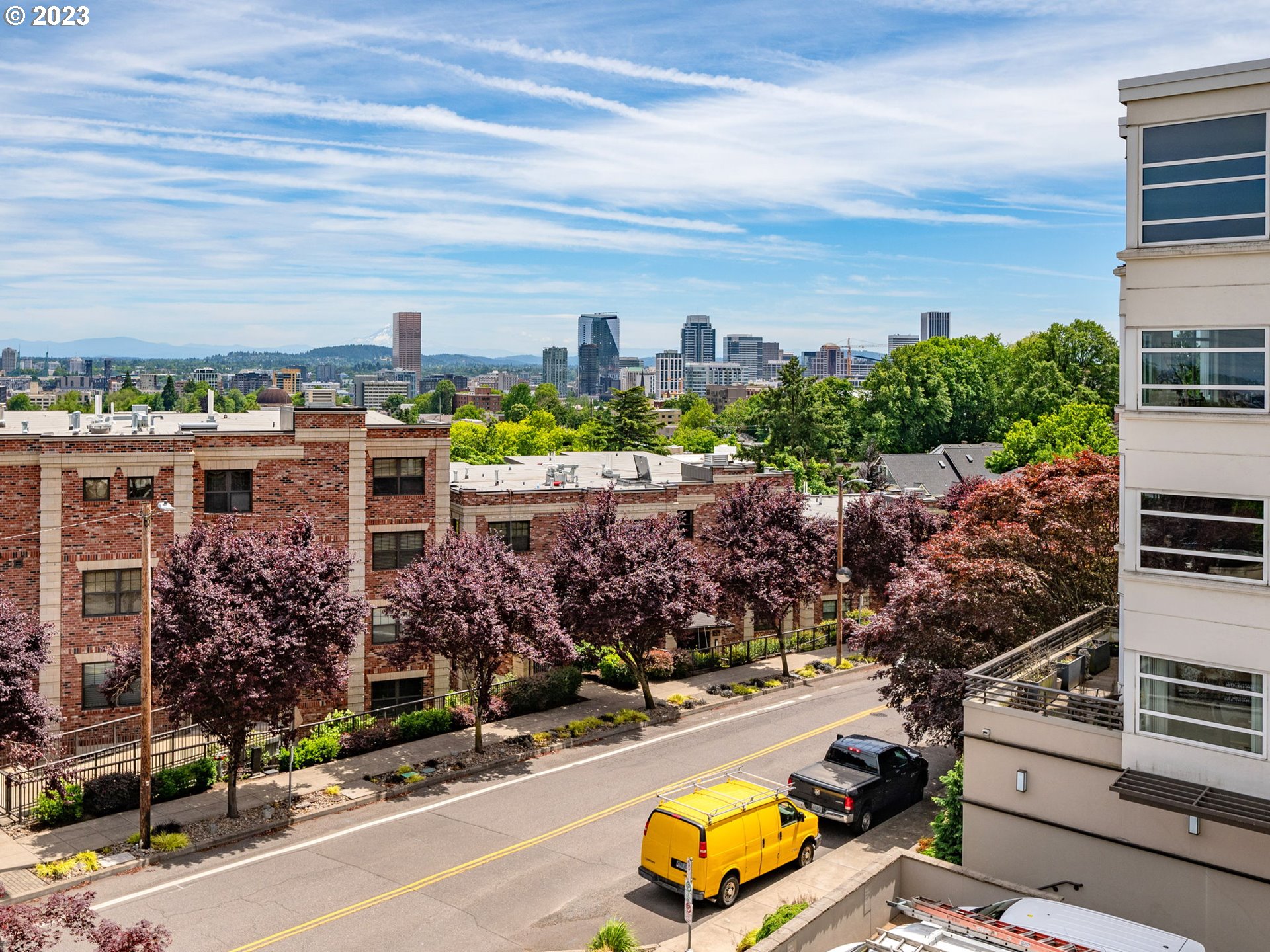 2445 Northwest Westover Road, Unit 411 Portland, OR 97210 - Photo 22 of 38 a view of a city