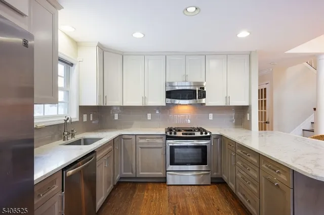 $829,000 | 18 Birchwood Lane, North Haledon, NJ 07508