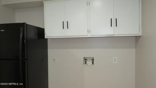 $1,060 | 1160 Mohawk Street, Unit 2, Jacksonville, FL 32205