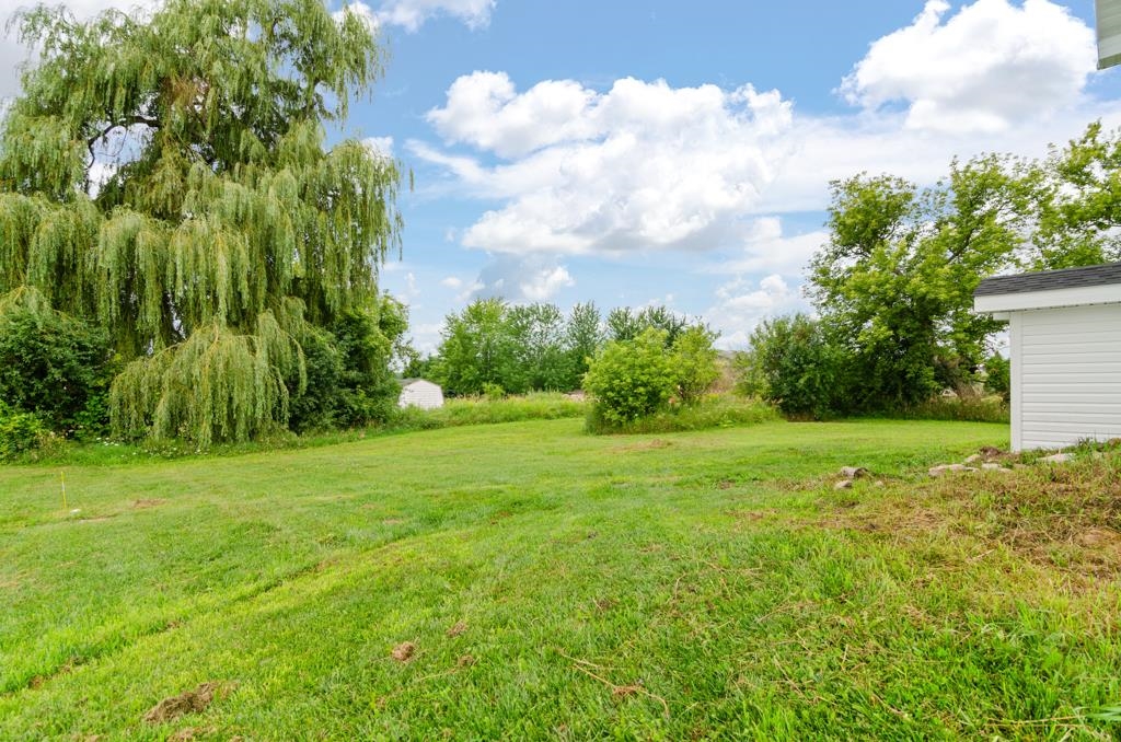 N2265 Lawn Road Pulaski, WI 54162 - Photo 40 of 54 Gallery Image 40