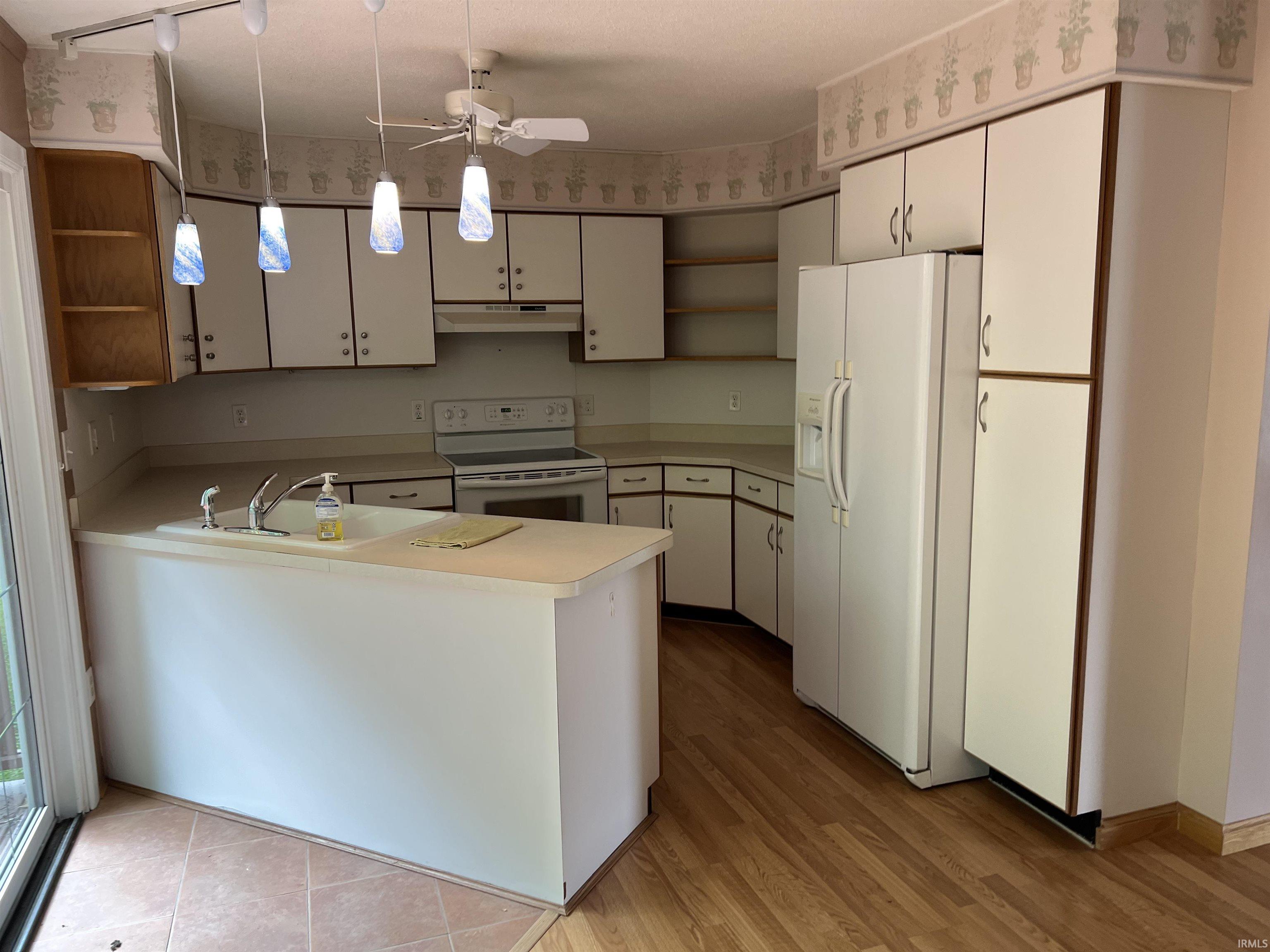 599 Baker Road Hagerstown, IN 47346 - Photo 3 of 10 Gallery Image 3