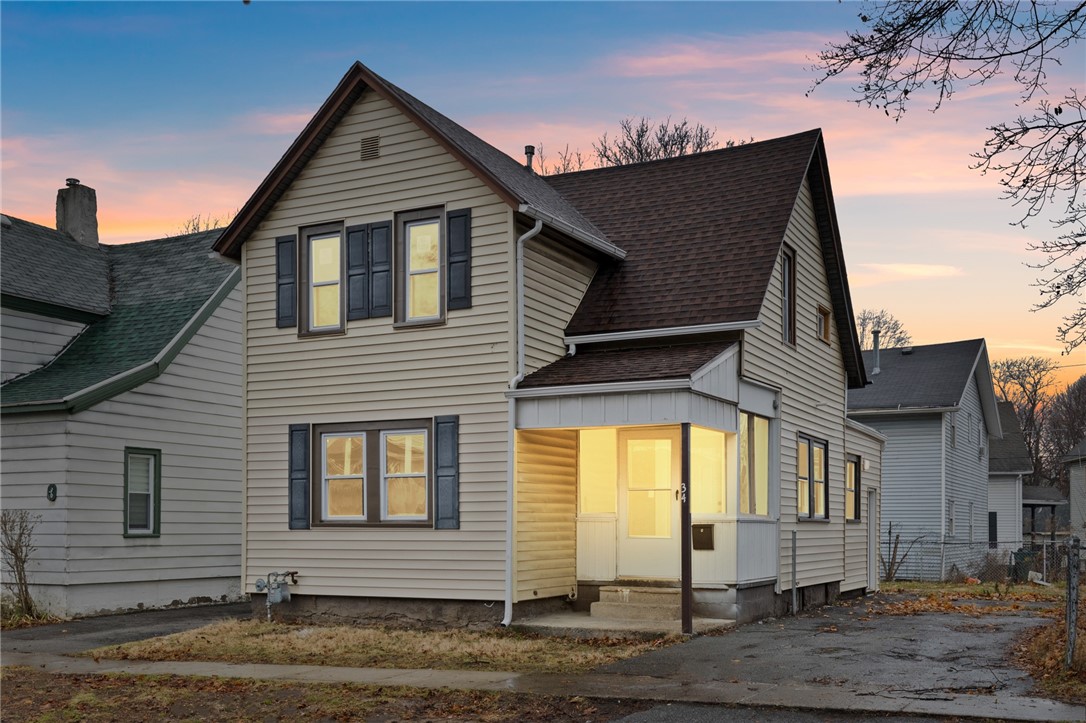 34 Locust Street Rochester, NY 14613 - Photo 1 of 1