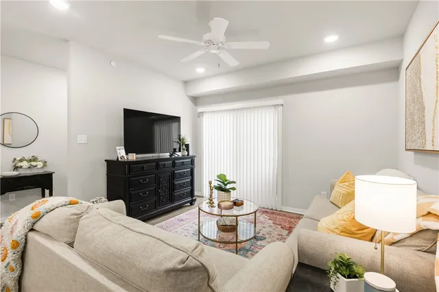 $207,500 | 1326 Prairie Drive, Unit 113, Bryan, TX 77803