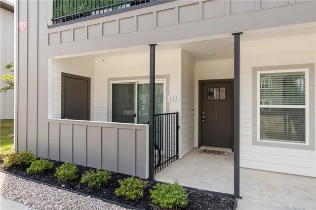 $207,500 | 1326 Prairie Drive, Unit 113, Bryan, TX 77803