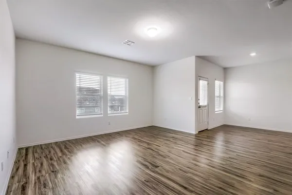 $2,250 | 721 Mallow Road, Leander, TX 78641