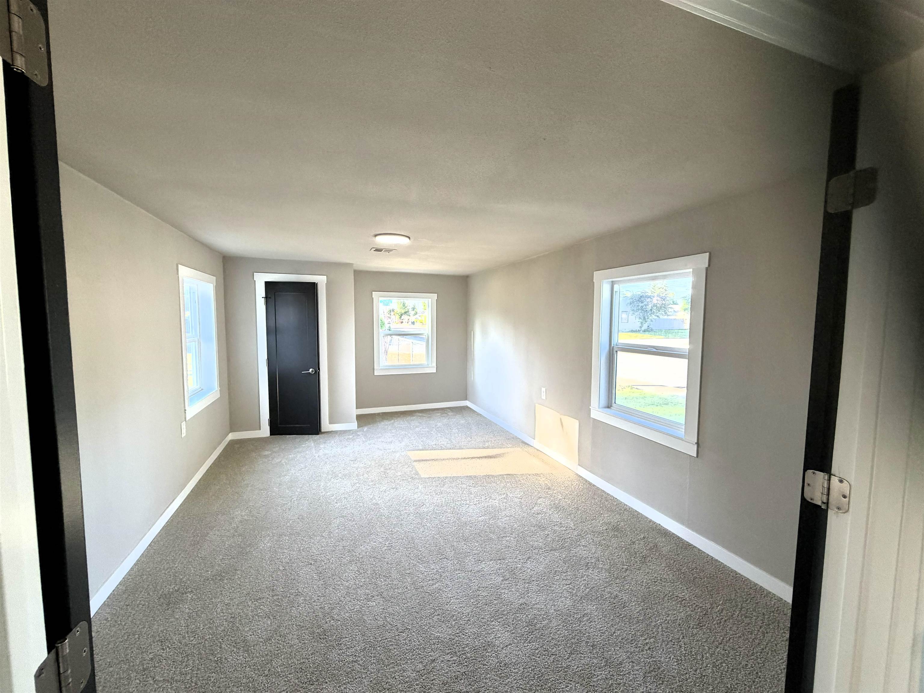 6015 North Monroe Street Spokane, WA 99205 - Photo 8 of 20