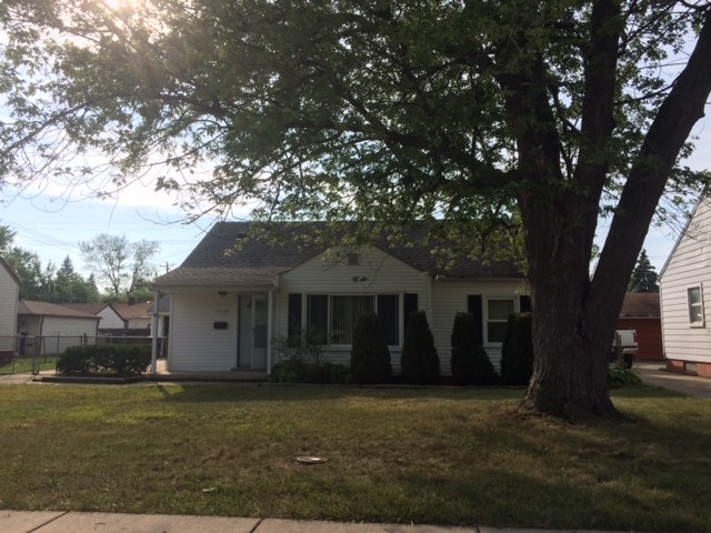 17620 Quarry Road Riverview, MI 48193 - Photo 3 of 15 31360796-2.JPG