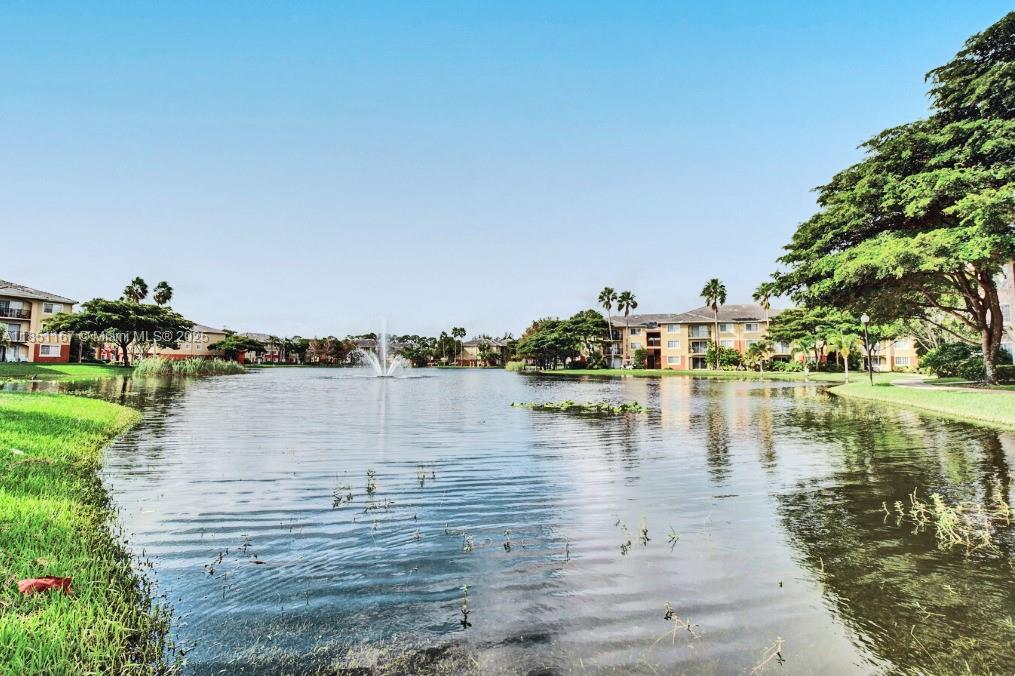 4149 Haverhill Road, Unit 1608 West Palm Beach, FL 33417 - Photo 29 of 29 a view of lake